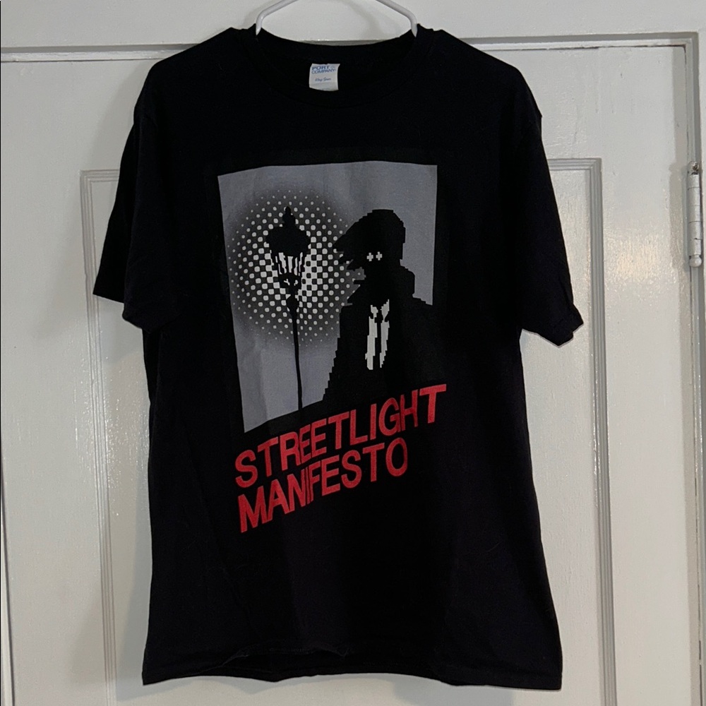 Streetlight Manifesto Mystery Man Lamppost T-Shirt